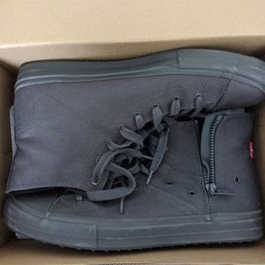 Levi's Canvas Mid-Top Zip Up Men's Shoes